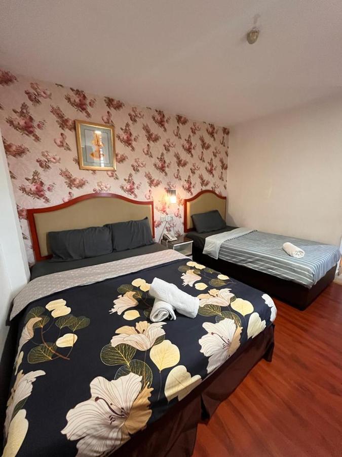 Mr Hotel Nusa Bestari 士姑来 外观 照片