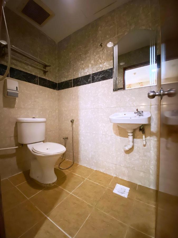 Mr Hotel Nusa Bestari 士姑来 外观 照片