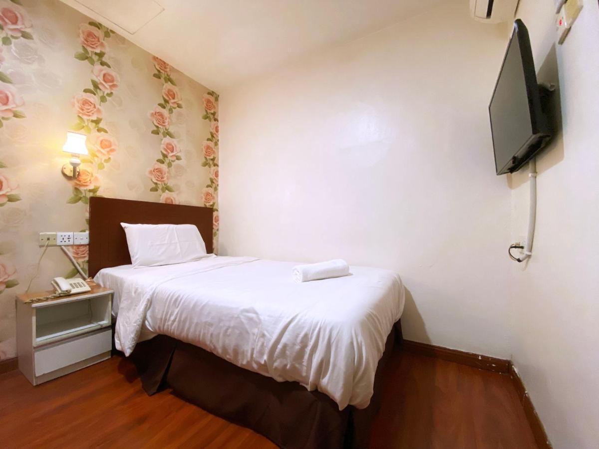 Mr Hotel Nusa Bestari 士姑来 外观 照片