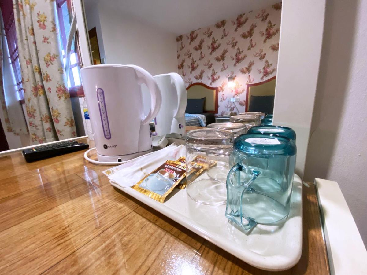 Mr Hotel Nusa Bestari 士姑来 外观 照片